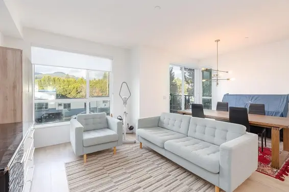 36 533 East 3Rd Street, North Vancouver