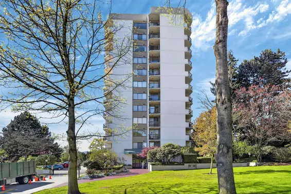 1105 701 West Victoria Park, North Vancouver