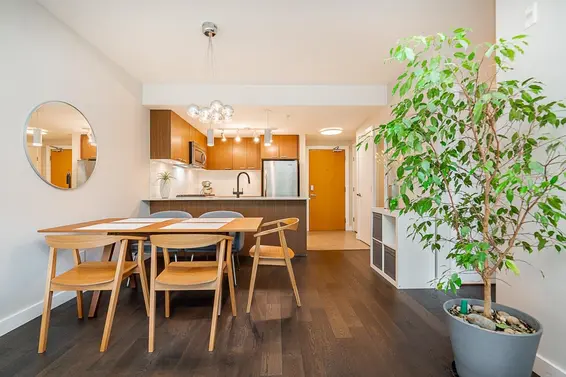 208 1330 Marine Drive, North Vancouver For Sale - image 10