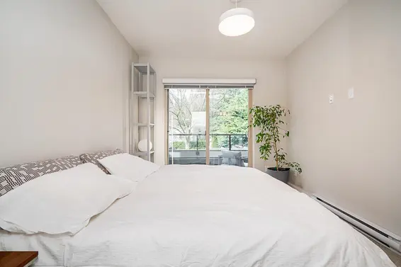 208 1330 Marine Drive, North Vancouver For Sale - image 16