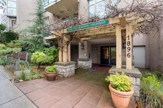 205 1896 Marine Drive, West Vancouver