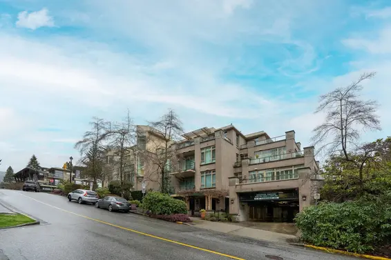 205 1896 Marine Drive, West Vancouver For Sale - image 2