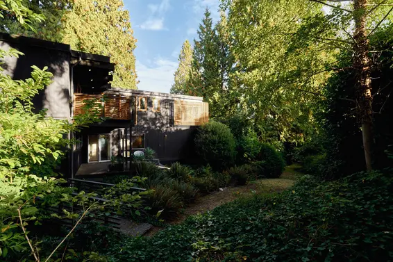 945 15th Street, West Vancouver For Sale - image 31