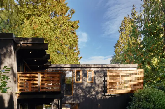 945 15th Street, West Vancouver For Sale - image 33