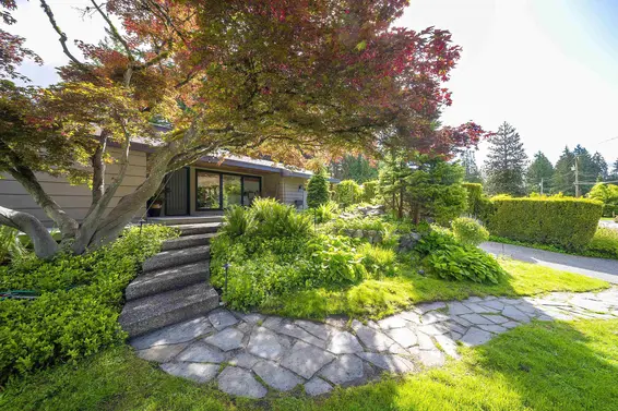4096 Sunset Boulevard, North Vancouver For Sale - image 26