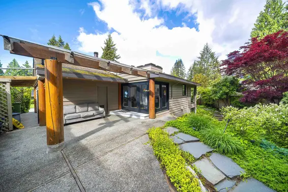 4096 Sunset Boulevard, North Vancouver For Sale - image 32