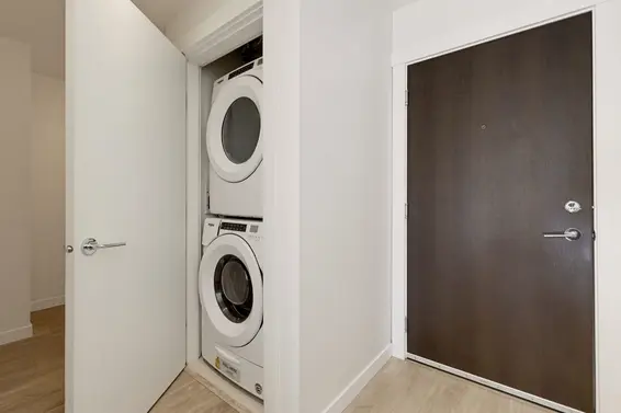 G4 625 East 3rd Street, North Vancouver For Sale - image 10