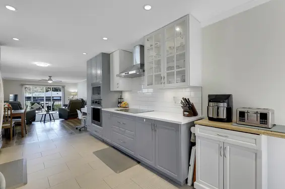 3523 Allan Road, North Vancouver For Sale - image 9