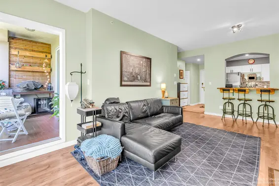 514 3600 Windcrest Drive, North Vancouver For Sale - image 2