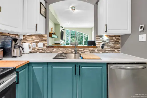 514 3600 Windcrest Drive, North Vancouver For Sale - image 7