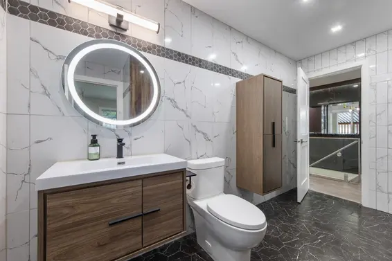 4491 Primrose Lane, North Vancouver For Sale - image 15