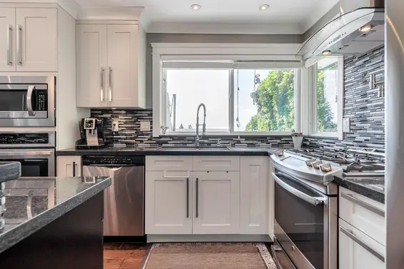 169 East Carisbrooke Road, North Vancouver For Sale - image 13