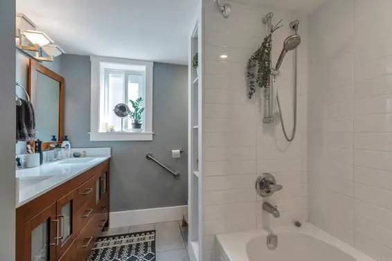169 East Carisbrooke Road, North Vancouver For Sale - image 37
