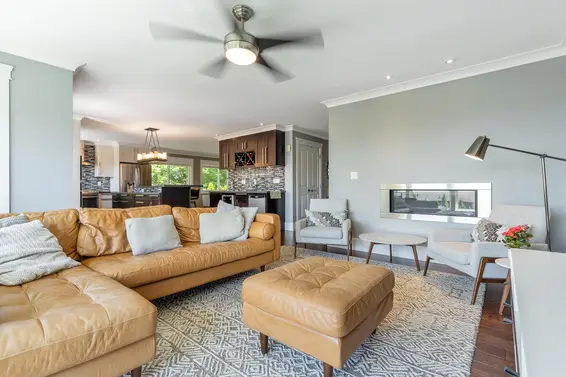 169 East Carisbrooke Road, North Vancouver For Sale - image 9