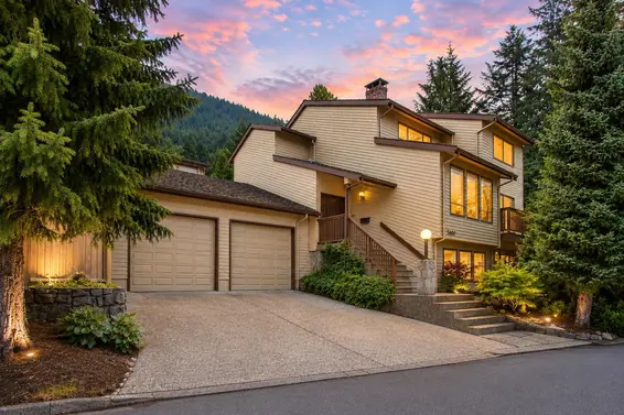 5600 Grousewoods Place, North Vancouver For Sale - image 38