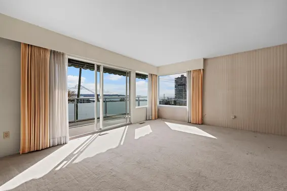 2324 Marine Drive, West Vancouver For Sale - image 11