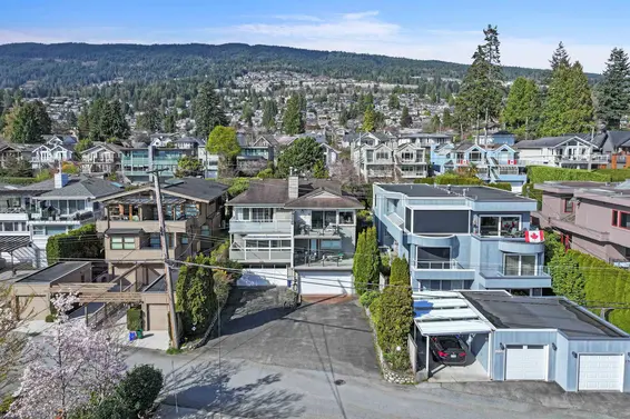 2324 Marine Drive, West Vancouver For Sale - image 32