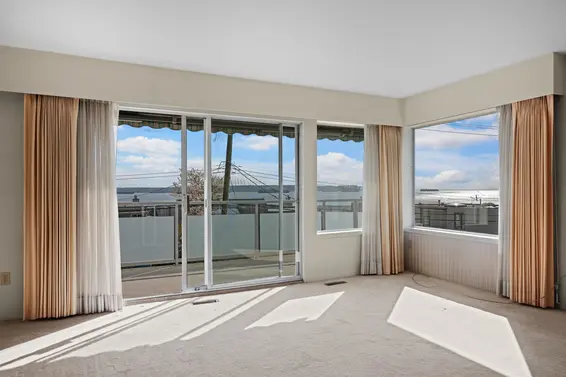 2324 Marine Drive, West Vancouver For Sale - image 5
