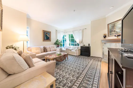 15 3150 Sunnyhurst Road, North Vancouver For Sale - image 3
