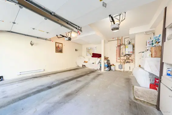 15 3150 Sunnyhurst Road, North Vancouver For Sale - image 35