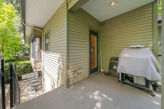15 3150 Sunnyhurst Road, North Vancouver For Sale - image 40