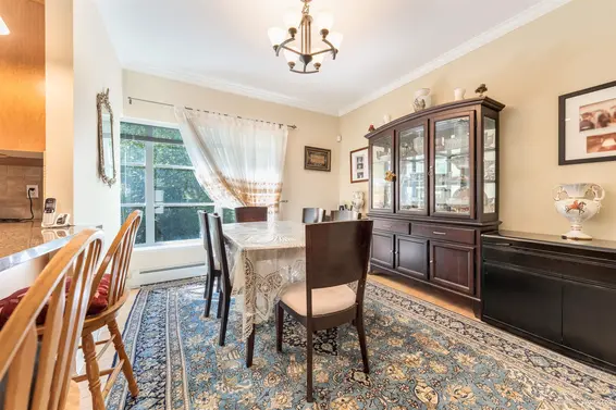 15 3150 Sunnyhurst Road, North Vancouver For Sale - image 7