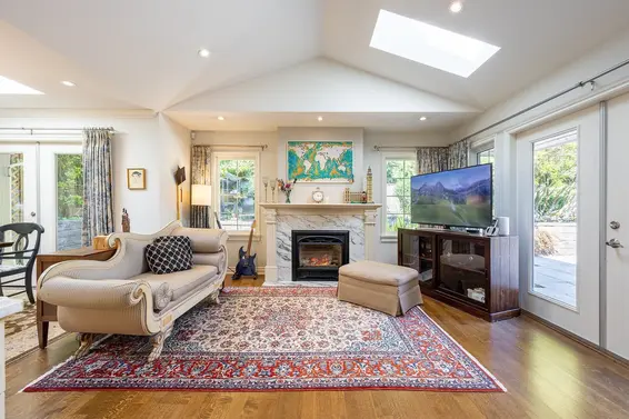 539 Newcroft Place, West Vancouver For Sale - image 23