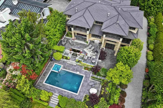 1075 Groveland Road, West Vancouver For Sale - image 4