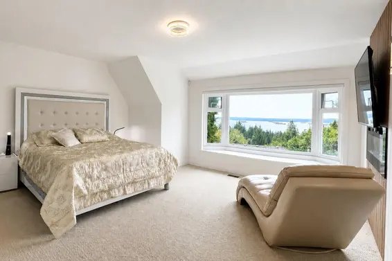 4785 Estevan Place, West Vancouver For Sale - image 30