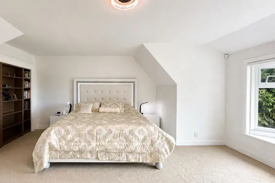 4785 Estevan Place, West Vancouver For Sale - image 32