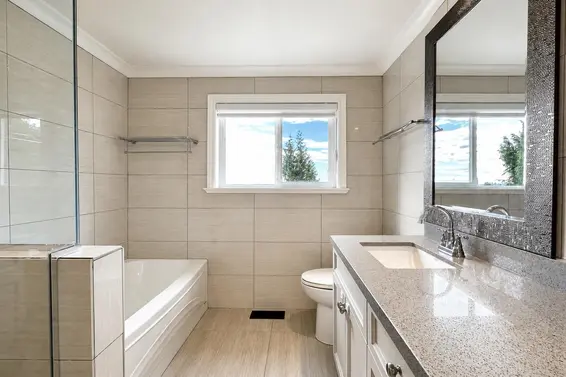 4785 Estevan Place, West Vancouver For Sale - image 34