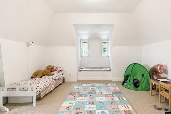 4785 Estevan Place, West Vancouver For Sale - image 37