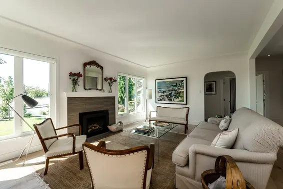 1436 Grand Boulevard, North Vancouver For Sale - image 2