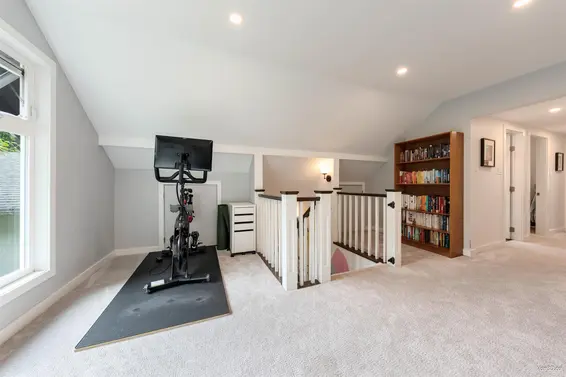 1866 Bowser Avenue, North Vancouver For Sale - image 25