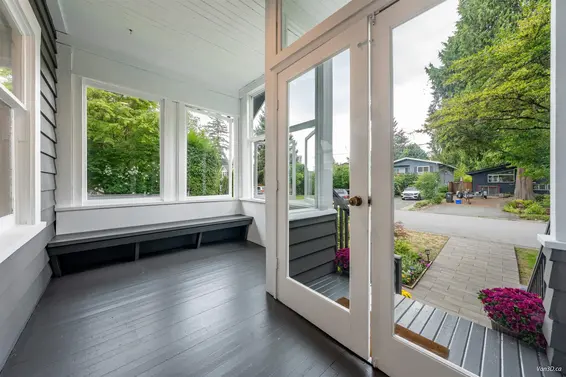 1866 Bowser Avenue, North Vancouver For Sale - image 3