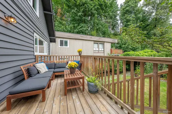 1866 Bowser Avenue, North Vancouver For Sale - image 35