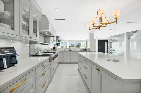 1388 21st Street, West Vancouver For Sale - image 3