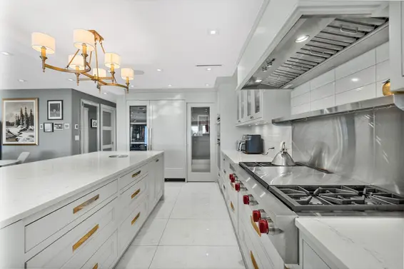 1388 21st Street, West Vancouver For Sale - image 7