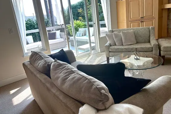 2685 Byron Road, North Vancouver For Sale - image 12