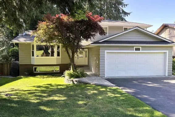 2685 Byron Road, North Vancouver For Sale - image 2