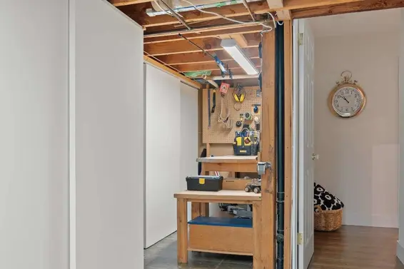 2685 Byron Road, North Vancouver For Sale - image 29