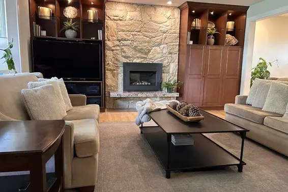 2685 Byron Road, North Vancouver For Sale - image 3