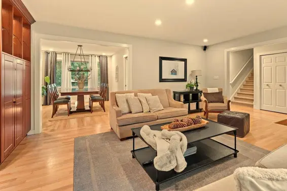 2685 Byron Road, North Vancouver For Sale - image 4