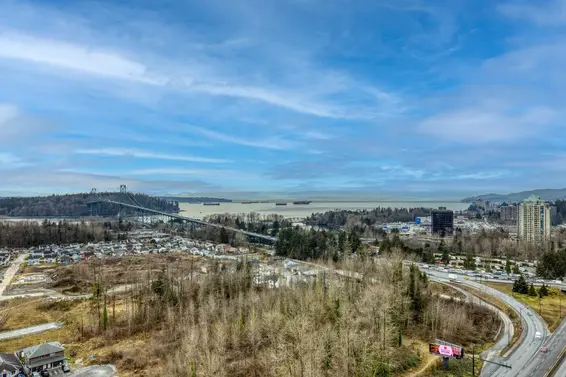 2104 200 Klahanie Court, West Vancouver For Sale - image 2