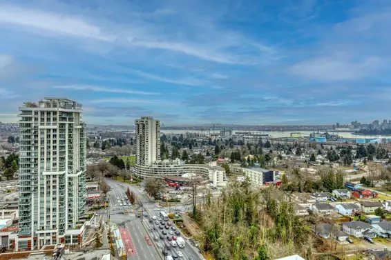2104 200 Klahanie Court, West Vancouver For Sale - image 3