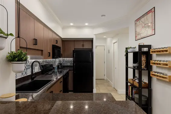 201 118 West 22 Street, North Vancouver For Sale - image 14