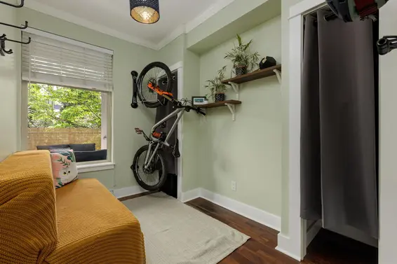 201 118 West 22 Street, North Vancouver For Sale - image 22