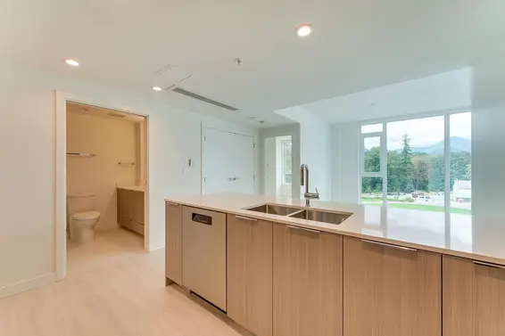 601 1471 Hunter Street, North Vancouver For Sale - image 6