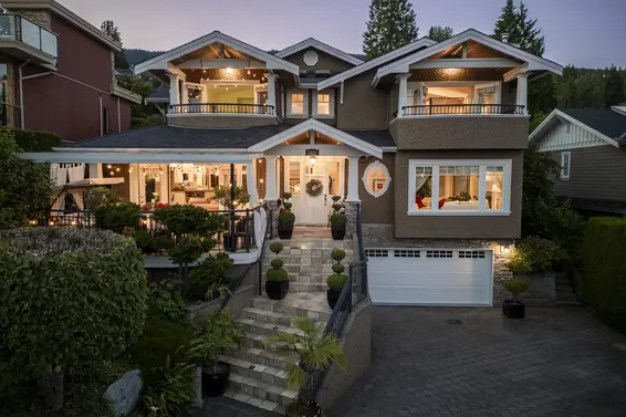 2531 Mathers Avenue, West Vancouver