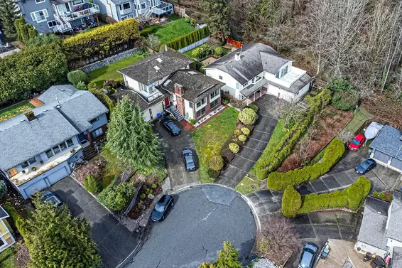 4130 Russell Court, North Vancouver For Sale - image 3